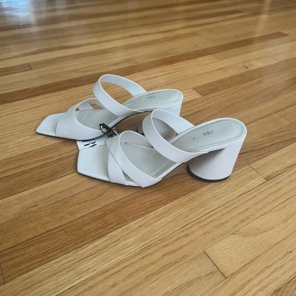 Zara Beige Block Heel Leather Sandals Size 8 (39) - Picture 4 of 5